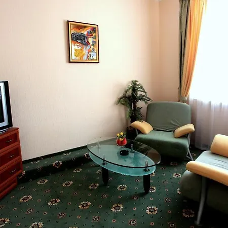 Mars Hotel 3*